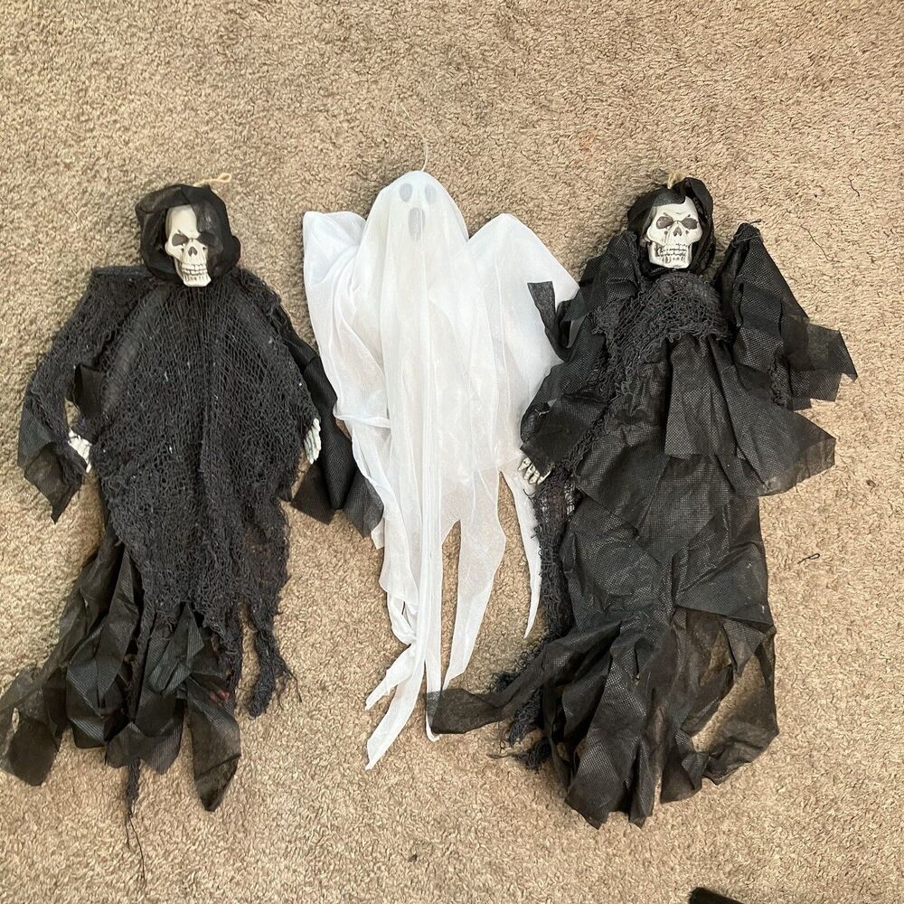 Lot Of 3 Hanging Halloween Decorations 1 Spooky Ghost And 2 Scary Skeletons